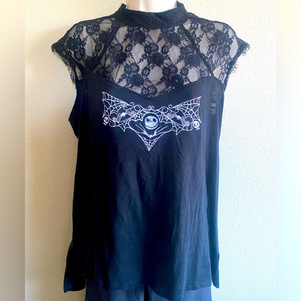 NWOT Disney’s Nightmare Before Christmas black lace hi-lo top - Picture 1 of 11